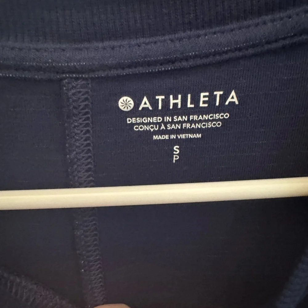 Athleta Blue and White Tie-Dye Sweatshirt - Picture 5 of 5